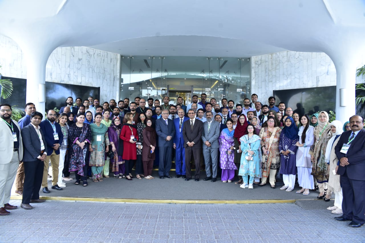 Free HTML5 template by FREEHTML5.co