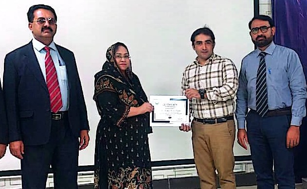 Free HTML5 Template by FREEHTML5.co