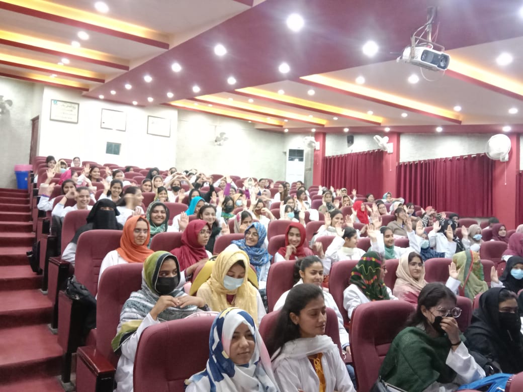 Free HTML5 template by FREEHTML5.co